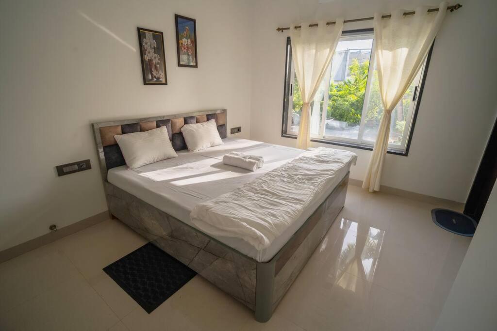 Almond Villa Find Your Paradise Alībāg Exterior foto